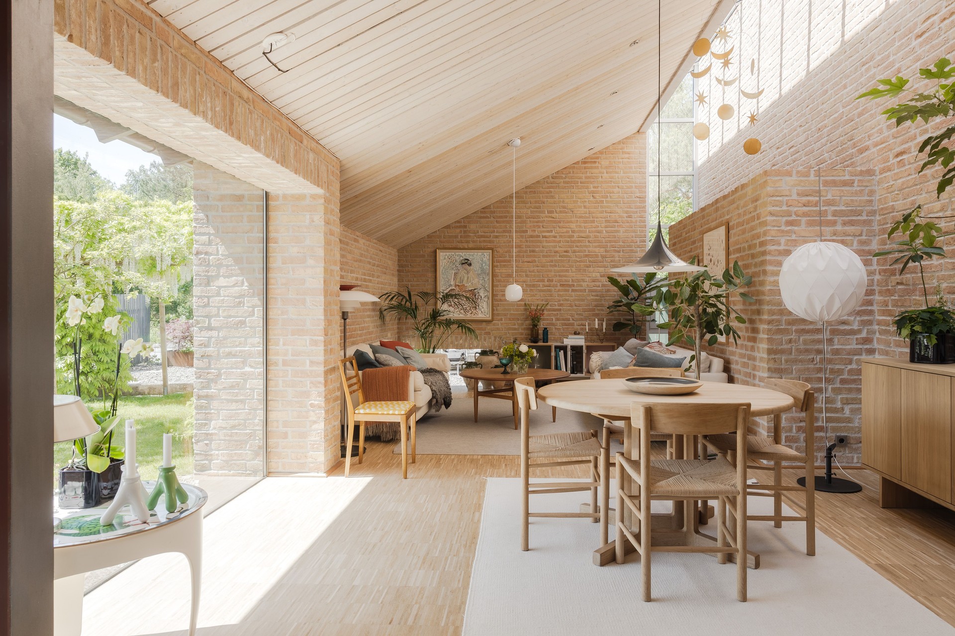 Testimonial background